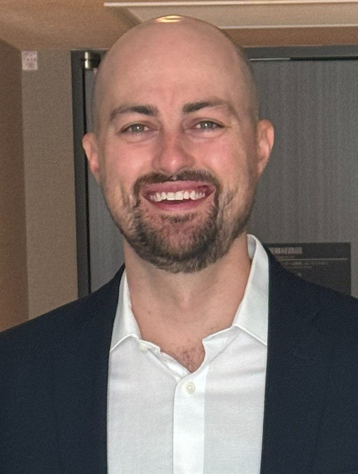 headshot - michael eff